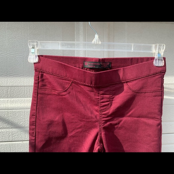 No Boundaries size Small (3-5) jeans - Picture 3 of 6